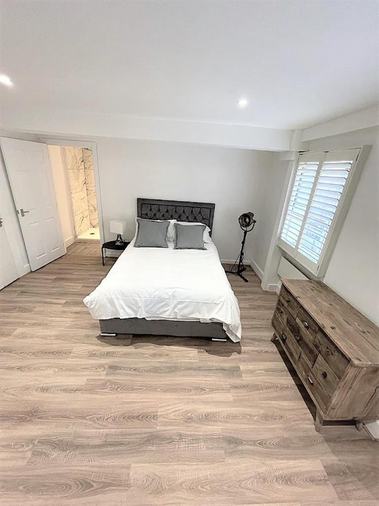 Goodge Street Apartments Лондон Екстериор снимка