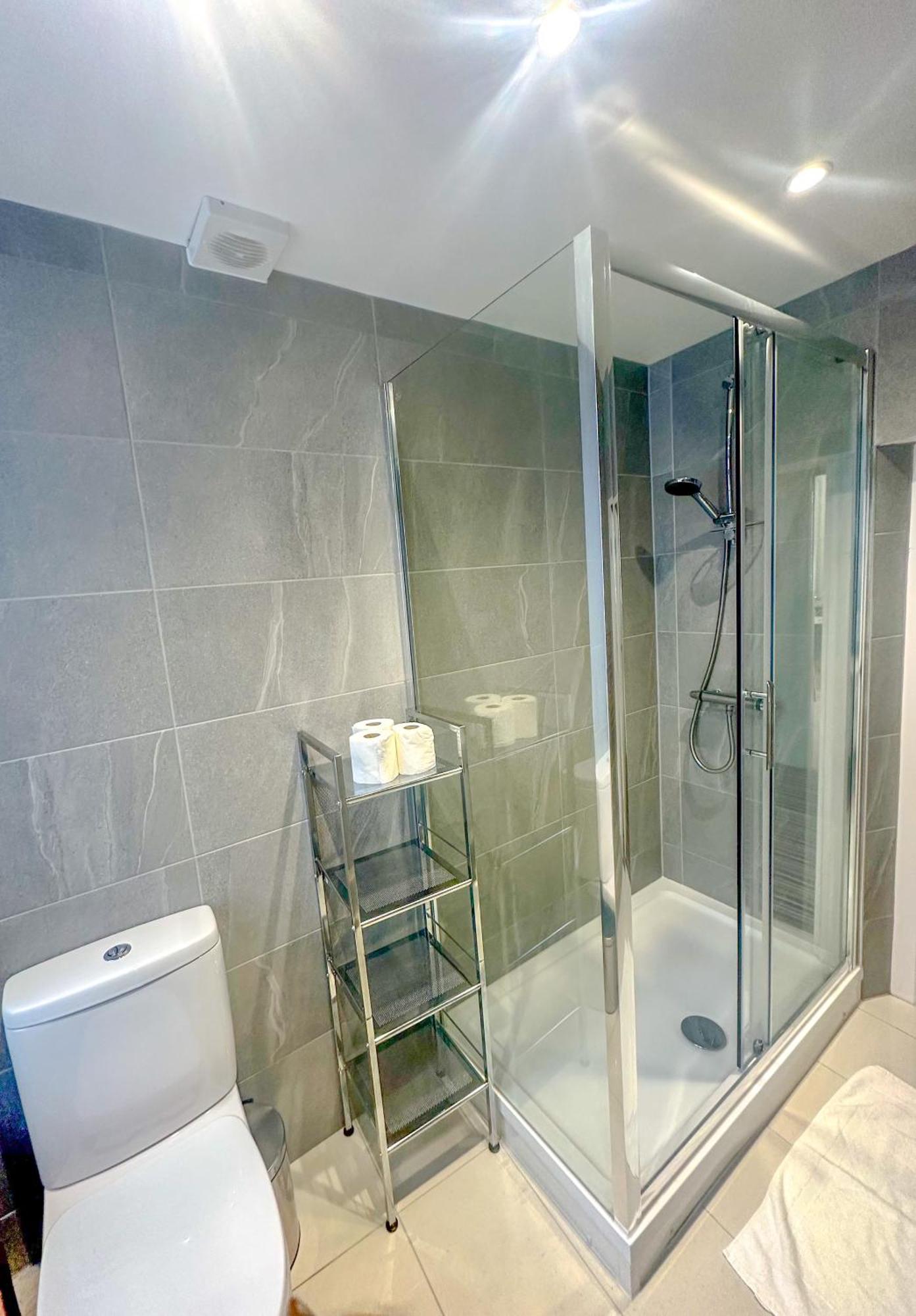 Goodge Street Apartments Лондон Екстериор снимка