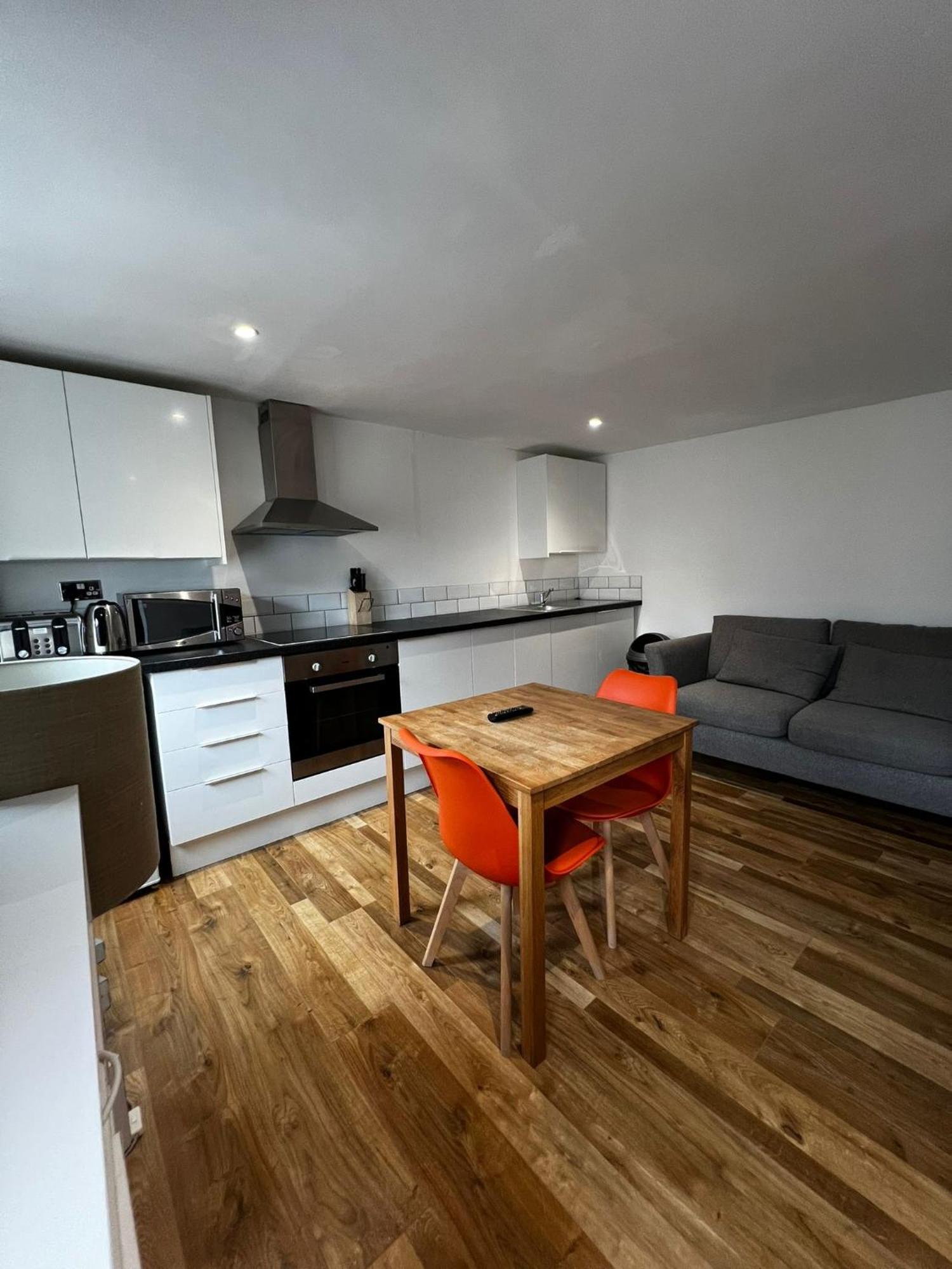 Goodge Street Apartments Лондон Екстериор снимка